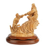 Handgeschnitzte Szene „Jesus rettet Petrus“ – Exklusive Olivenholzskulptur aus Bethlehem (23 cm)