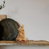 Handgeschnitzte Skulptur „Josef als Zimmermann“ – Olivenholzfigur aus Bethlehem (29 cm)