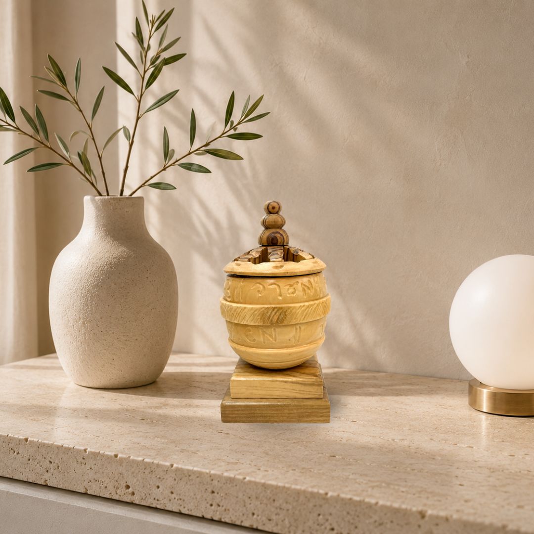 Liahona – Handcrafted Olive Wood Sculpture from Bethlehem